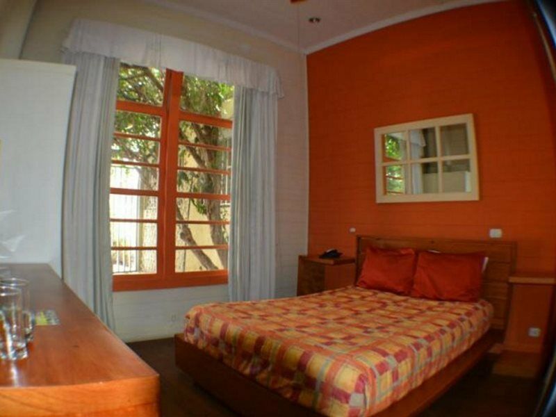 Hotel Aranjuez ซานโฮเซ ภายนอก รูปภาพ